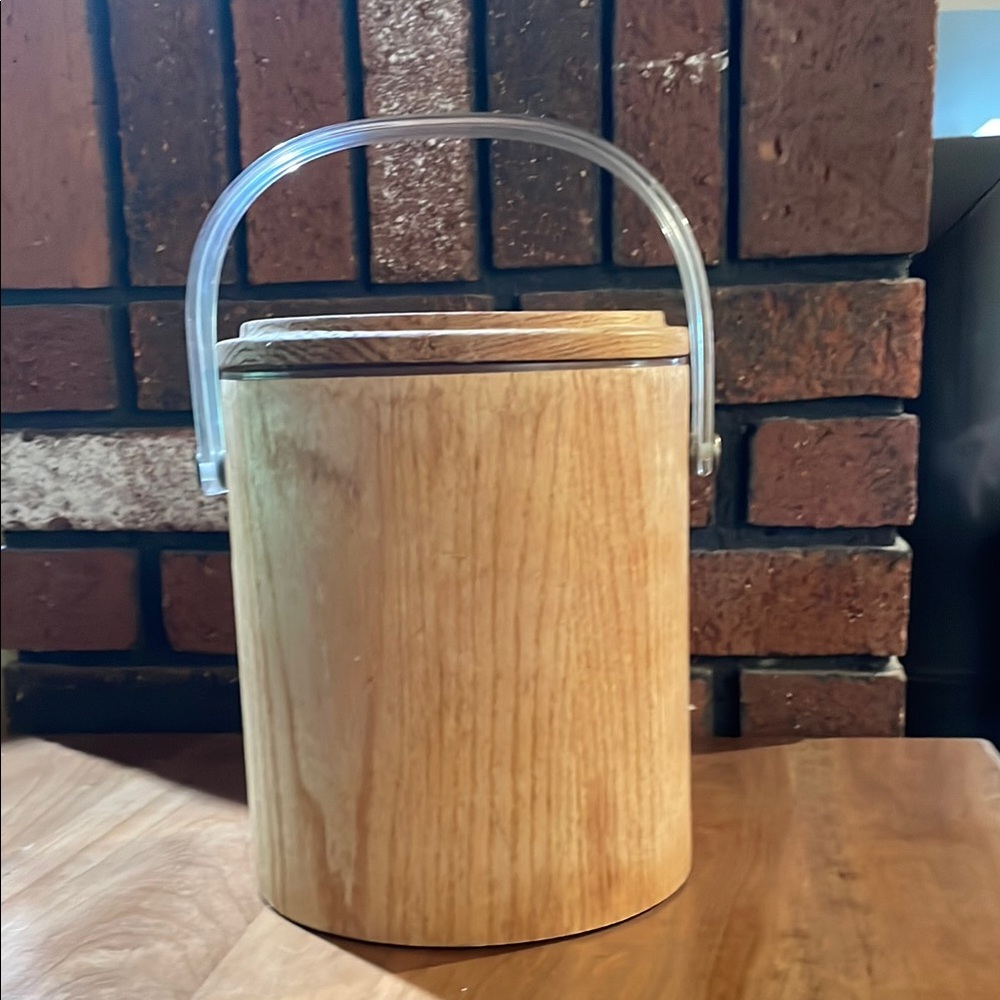 Mid century vintage Wooden Ice Bucket with Clear Handle